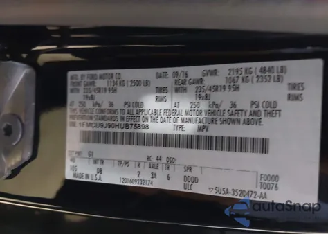 2017 Ford Escape Titanium из США, поврежденный, VIN 1FMCU9J90HUB75898